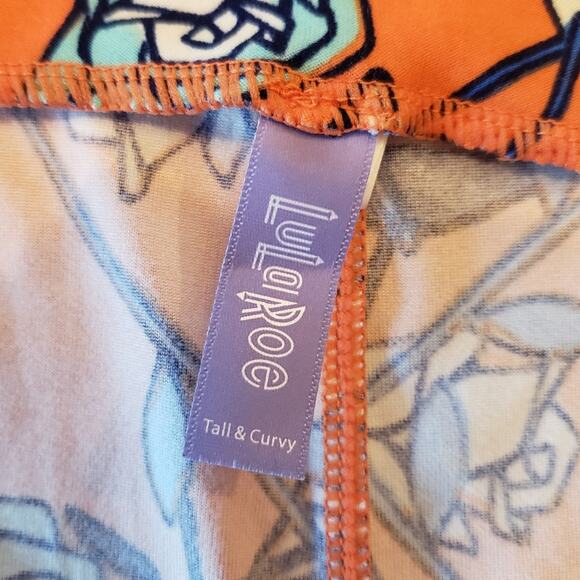 LuLaRoe pants Tall and Curvy floral roses - Picture 7 of 7